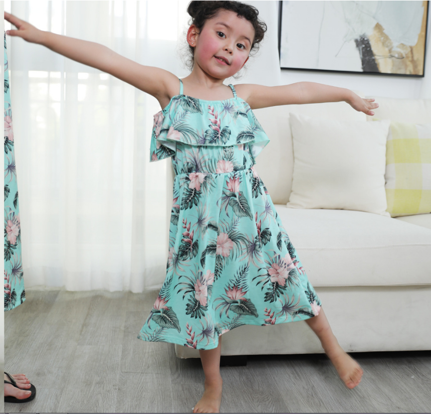 Baby girl mother boy father shirt mother daughter skirt family European and American parent child wear