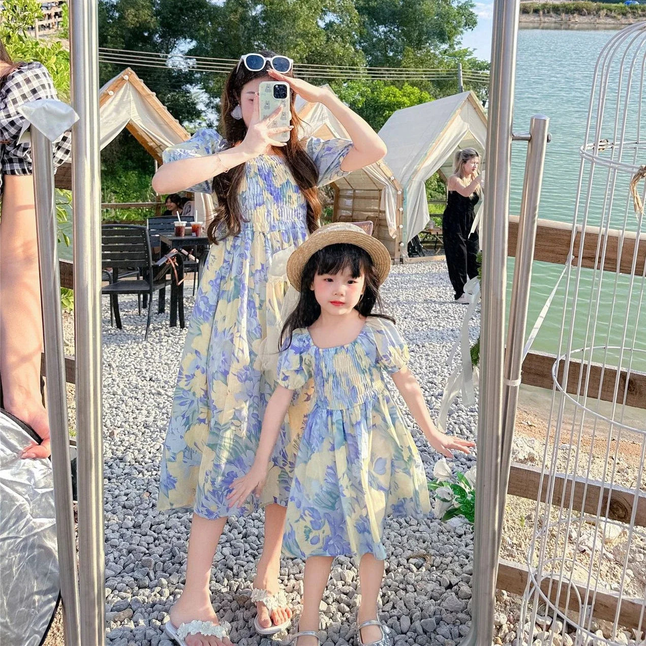 Holiday Look Family Matching Clothes Vacation Mom Daughter Girls Smock